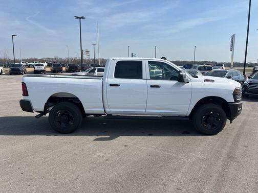 Bright White Clearcoat 2026 RAM 2500 Tradesman Crew Cab 4x4 6'4' Box