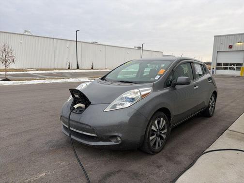 2017 Nissan Leaf SL