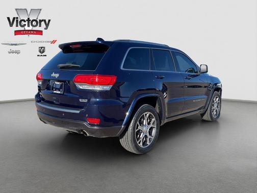 2018 Jeep Grand Cherokee Sterling Edition