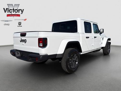 2026 Jeep Gladiator Sport S
