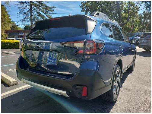 2022 Subaru Outback Limited XT