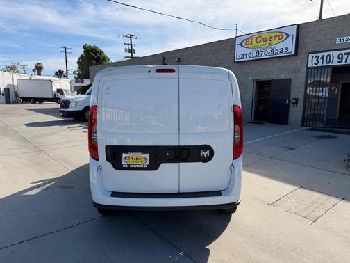 Bright White 2016 RAM ProMaster City SLT