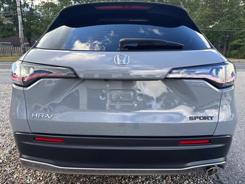 Urban Gray Pearl 2024 Honda HR-V Sport