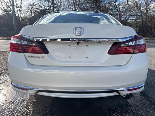 2017 Honda Accord EX