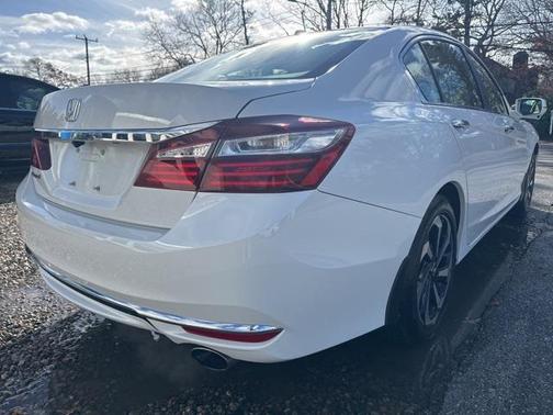 2017 Honda Accord EX