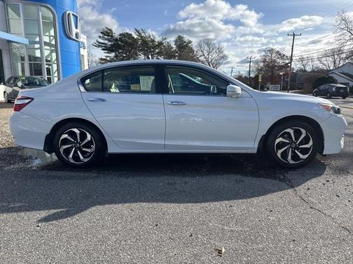 2017 Honda Accord EX