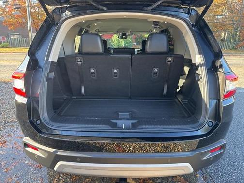 2023 Honda Pilot AWD EX-L 8 Passenger