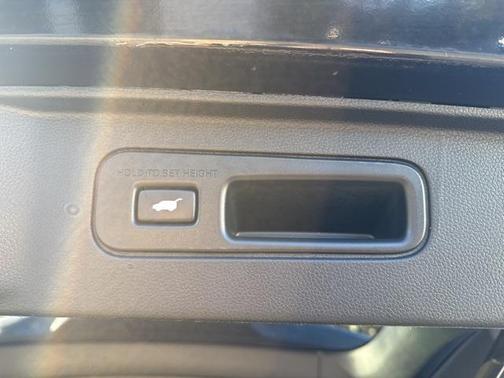 2023 Honda Pilot AWD EX-L 8 Passenger