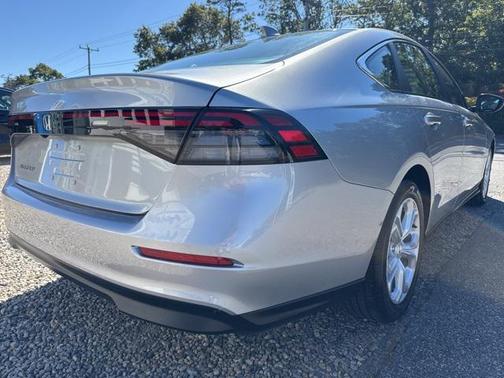 2024 Honda Accord LX 1.5T