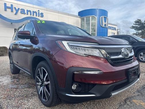 2022 Honda Pilot Touring 8-Passenger