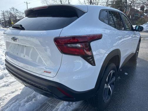 2025 Chevrolet Trax FWD 1RS