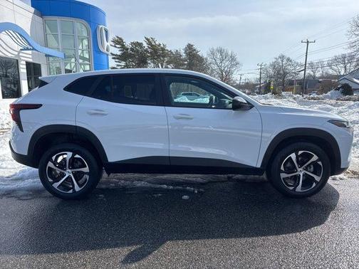 2025 Chevrolet Trax FWD 1RS