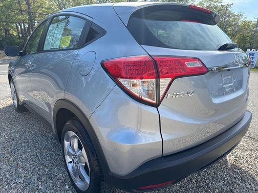 Lunar Silver Metallic 2020 Honda HR-V LX