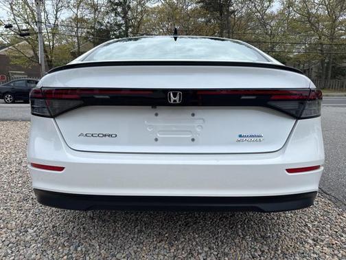 2023 Honda Accord Hybrid Base