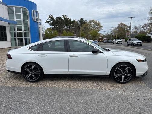 2023 Honda Accord Hybrid Base