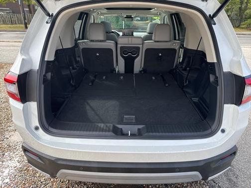2025 Honda Pilot Touring 8-Passenger