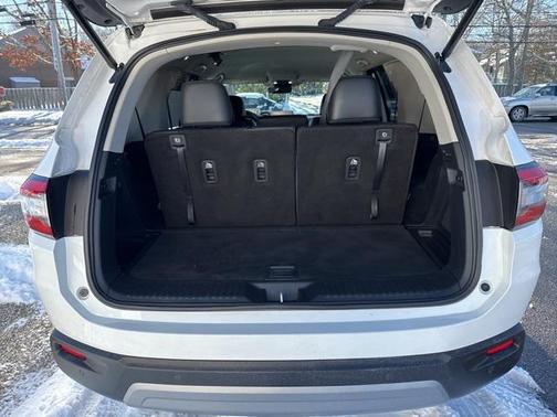 2023 Honda Pilot AWD EX-L 8 Passenger