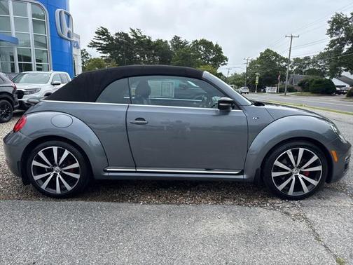 2015 Volkswagen Beetle DSG 2.0T R-Line