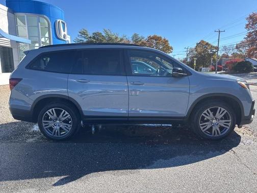 2022 Honda Pilot AWD Sport