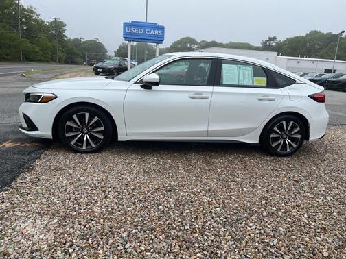 2022 Honda Civic EX-L