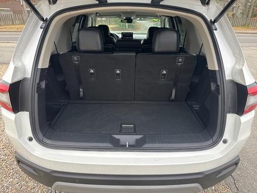 2023 Honda Pilot AWD EX-L 8 Passenger