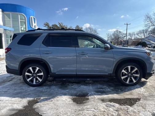 2024 Honda Pilot Elite