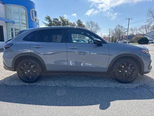 Urban Gray Pearl 2024 Honda HR-V Sport