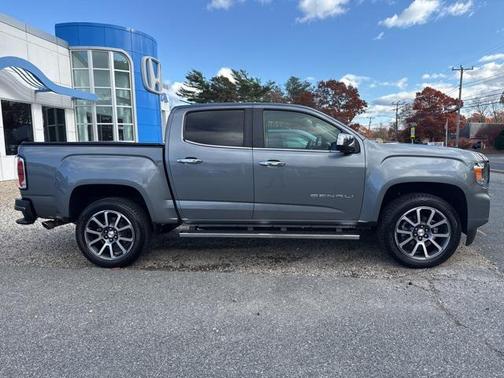 2022 GMC Canyon Denali