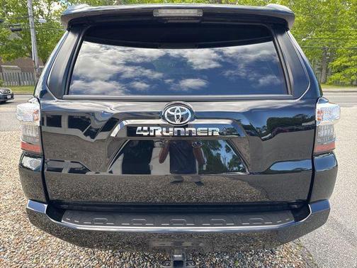 Midnight Black Metallic 2024 Toyota 4Runner SR5 Premium