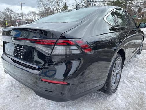 2024 Honda Accord EX 1.5T