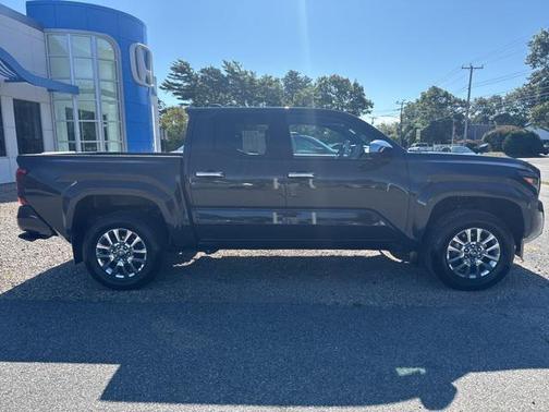 2024 Toyota Tacoma Limited
