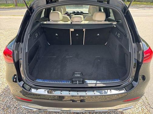 Black 2025 Mercedes-Benz GLC 300 4MATIC
