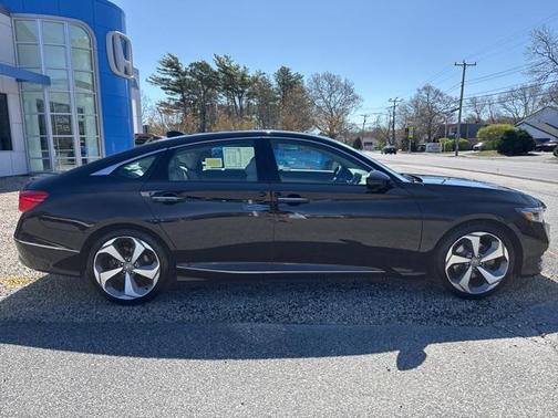 2018 Honda Accord Touring 2.0T