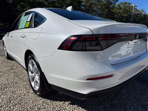 Platinum White Pearl 2024 Honda Accord LX