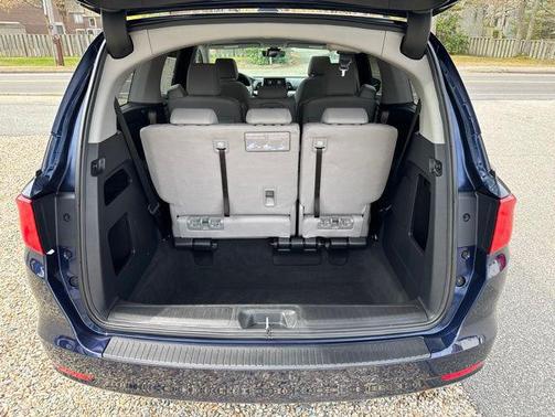 Obsidian Blue Pearl 2024 Honda Odyssey EX-L