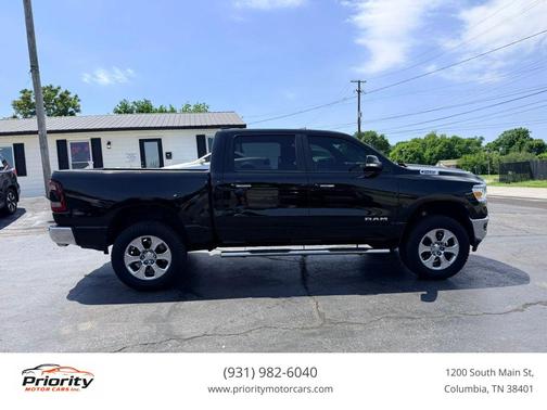 Diamond Black Crystal Pearlcoat 2019 RAM 1500 Big Horn