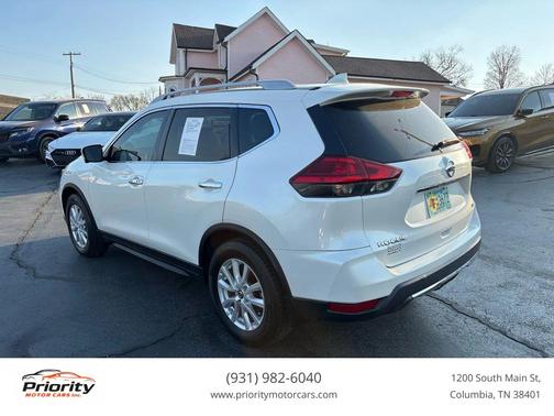 2017 Nissan Rogue SV