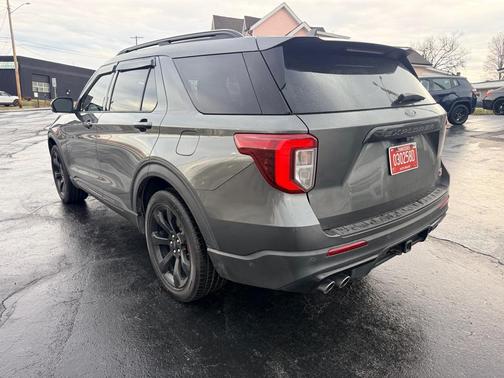 2020 Ford Explorer ST