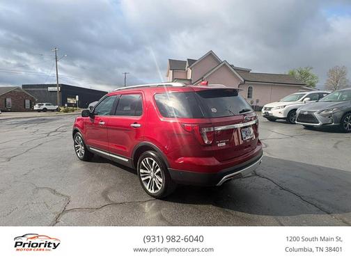 Red 2017 Ford Explorer sport