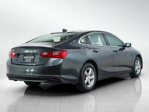 2017 Chevrolet Malibu 1LS