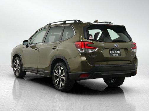 Autumn Green Metallic 2022 Subaru Forester Limited