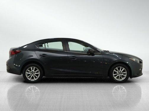 2016 Mazda Mazda3 i Sport