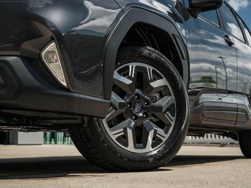 Magnetite Gray Metallic 2026 Subaru Forester Premium
