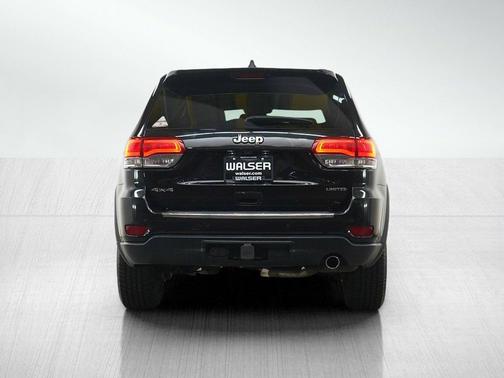 Brilliant Black Crystal Pearlcoat 2015 Jeep Grand Cherokee Limited