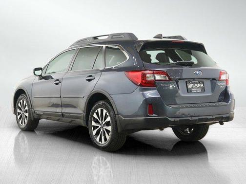 Carbide Gray Metallic 2017 Subaru Outback 3.6R Limited