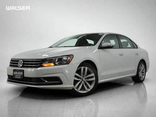 2019 Volkswagen Passat 2.0T Wolfsburg Edition