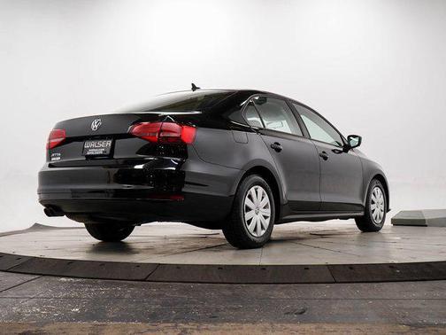 2015 Volkswagen Jetta Auto S w/Technology