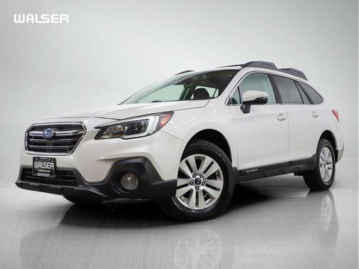 Crystal White Pearl 2019 Subaru Outback 2.5i Premium