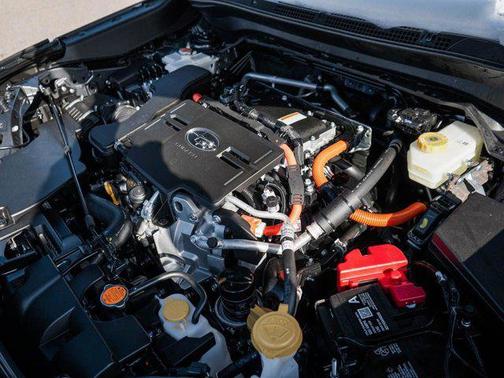 MAGNETITE GRAY METALLIC 2026 Subaru Forester Hybrid Touring