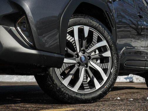 MAGNETITE GRAY METALLIC 2026 Subaru Forester Hybrid Touring